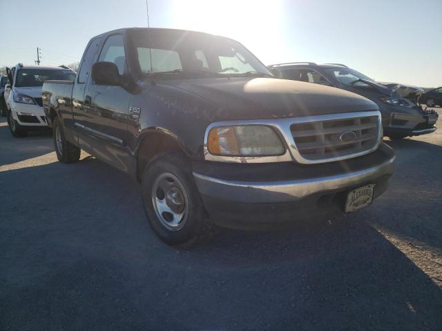 Salvage cars for sale from Copart Lebanon, TN: 2003 Ford F150