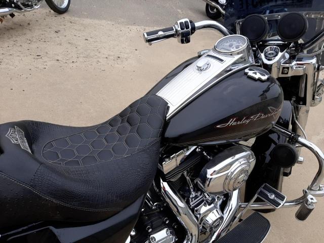 2011 HARLEY-DAVIDSON FLHR 1HD1FB412BB674447