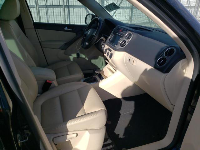 WVGAV7AX6AW510132 Volkswagen Tiguan S 2010. Фото: 4