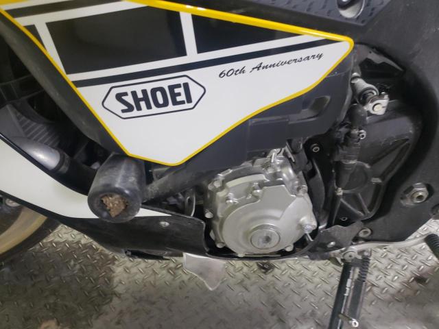 2016 YAMAHA YZFR1 JYARN39EXGA002167