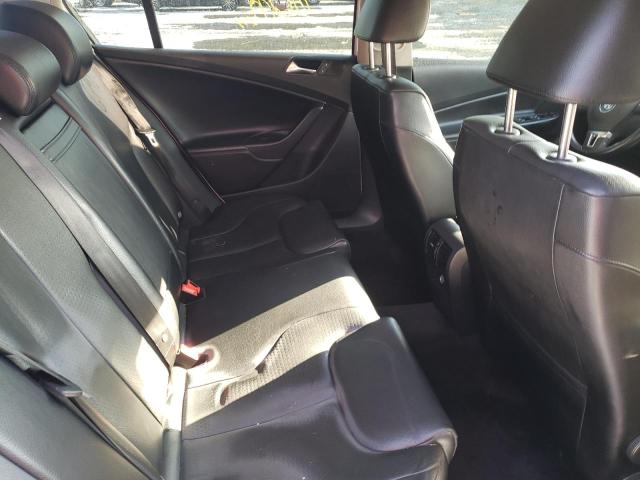 2010 VOLKSWAGEN PASSAT KOM WVWJM7AN9AE071231