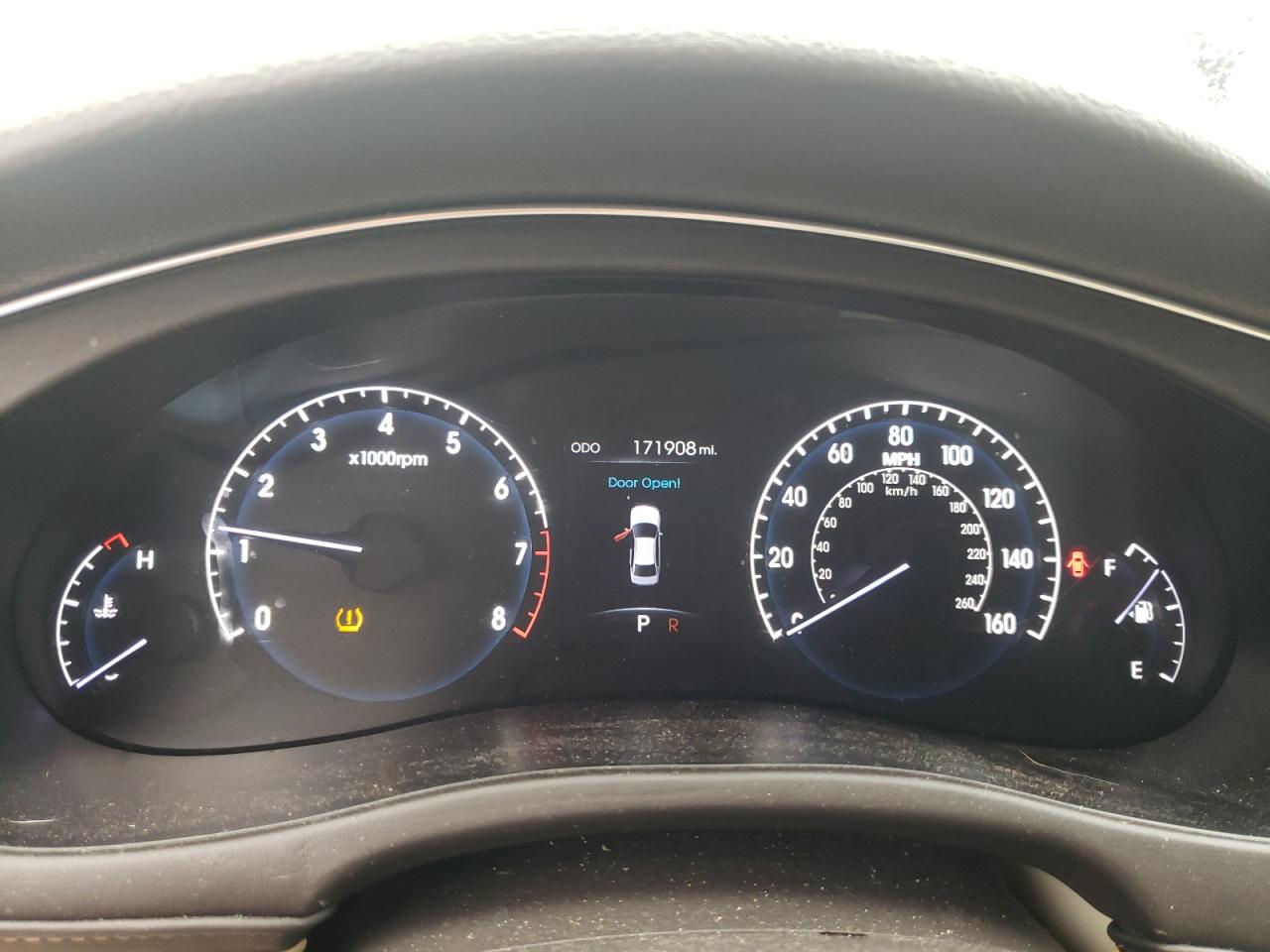 2012 Hyundai Genesis 3.8L VIN: KMHGC4DD2CU193867 Lot: 65706491