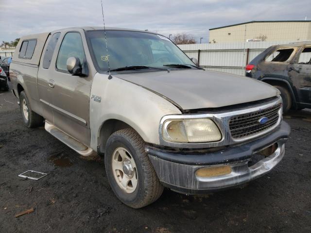 Salvage cars for sale from Copart Bakersfield, CA: 2002 Ford F150