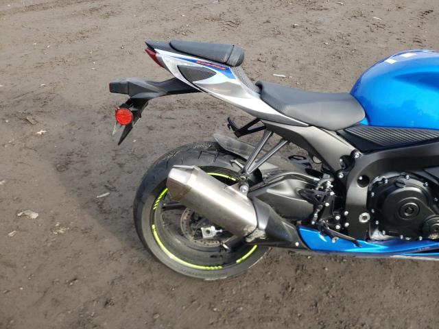 2021 SUZUKI GSX-R600 JS1GN7FA4M7100084