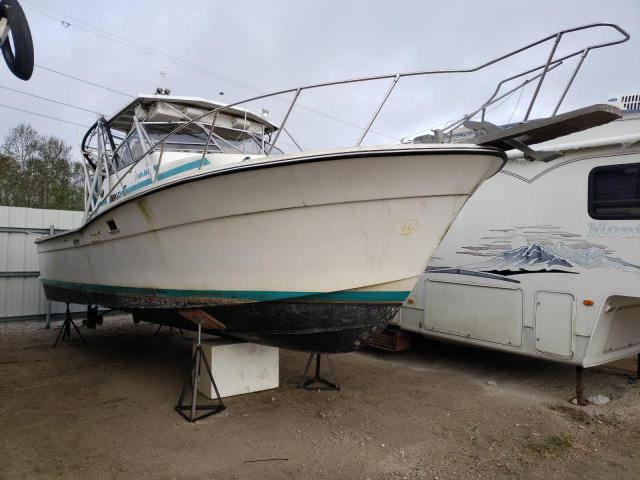 Salvage boats for sale at New Orleans, LA auction: 1983 Topaz Topaz 30