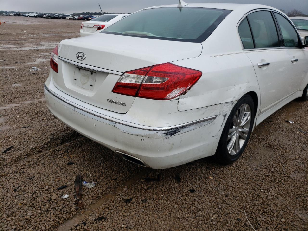 2012 Hyundai Genesis 3.8L VIN: KMHGC4DD2CU193867 Lot: 65706491