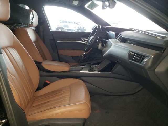 2019 AUDI E-TRON PRE WA1LAAGE7KB022435