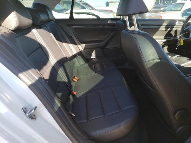 2010 VOLKSWAGEN JETTA WOLF 3VWRA7AJXAM047147