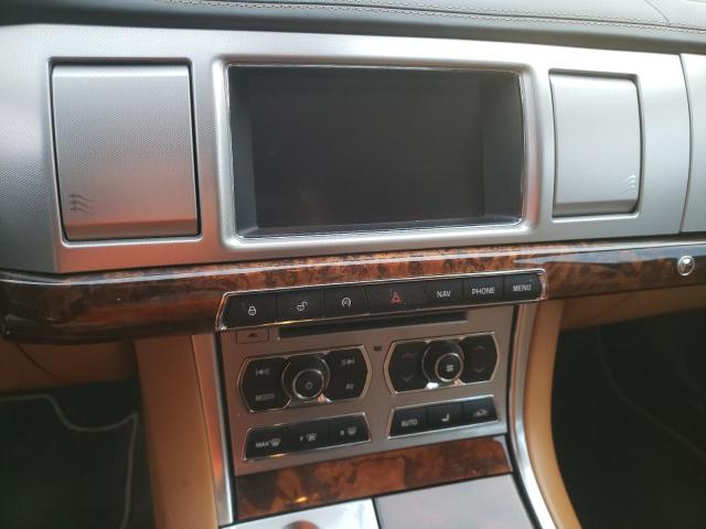 2015 JAGUAR XF SAJWJ0FF7F8U51733
