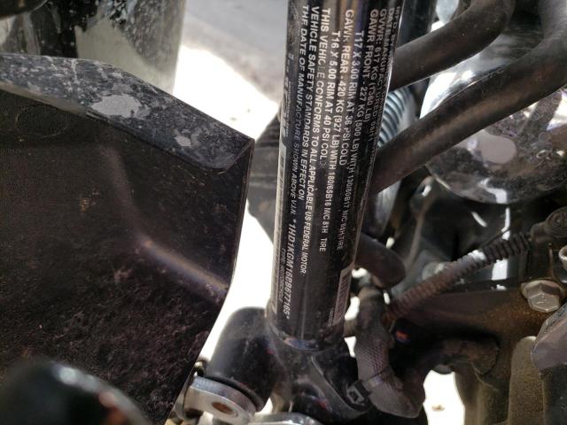 2011 HARLEY-DAVIDSON FLTRU 1HD1KGM16BB677165