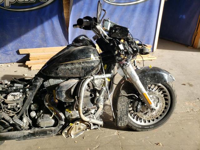 2011 HARLEY-DAVIDSON FLTRU 1HD1KGM16BB677165