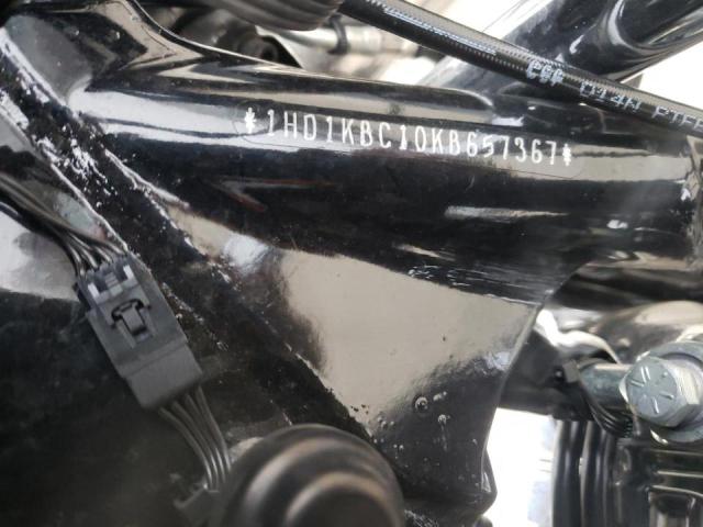 2019 HARLEY-DAVIDSON FLHX 1HD1KBC10KB657367