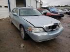 2006 LINCOLN  TOWN CAR