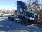 2015 FREIGHTLINER  CASCADIA 1