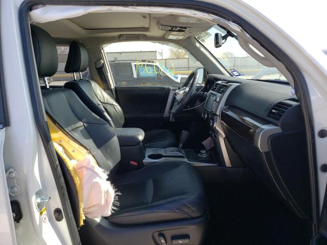 2019 TOYOTA 4RUNNER 4D JTEBU5JR3K5666407