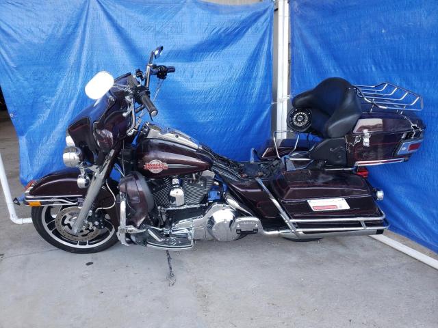 2005 HARLEY-DAVIDSON FLHTCUI SH 1HD1FLW1X5Y608135
