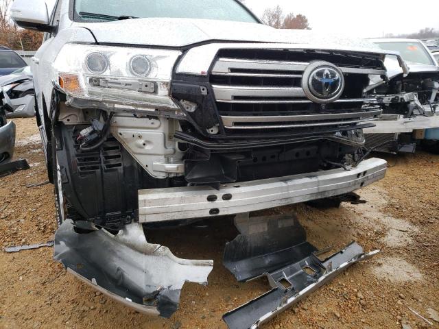 2016 TOYOTA LAND CRUIS JTMCY7AJ1G4047255