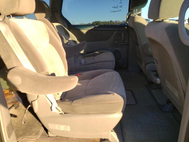 2010 TOYOTA SIENNA CE 5TDKK4CC6AS300981