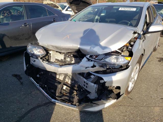 VIN 1G1RC6S58JU148264 2018 Chevrolet Volt, LT no.9