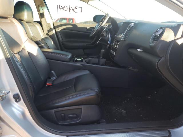 2011 NISSAN UK 1N4AA5AP6BC865931