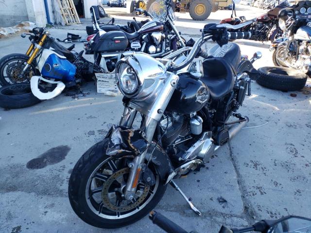 2019 HARLEY-DAVIDSON FLHR 1HD1FBC16KB613331