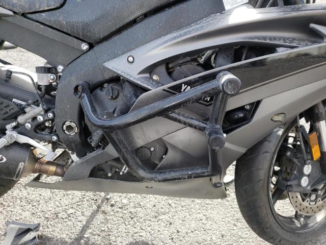 2016 YAMAHA YZFR6 C JYARJ16Y4GA011364
