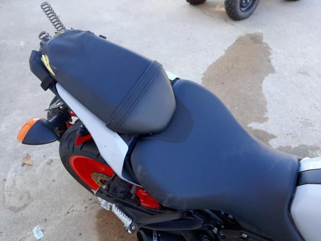 2019 YAMAHA MT07 JYARM27E8KA003732