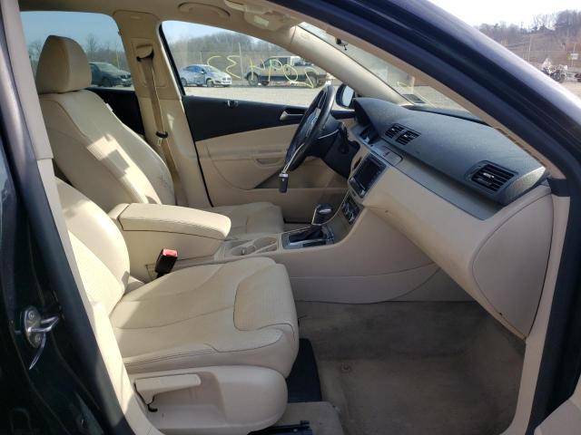 2010 VOLKSWAGEN PASSAT KOM WVWJM7AN9AE086862