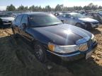 2001 LINCOLN  TOWN CAR