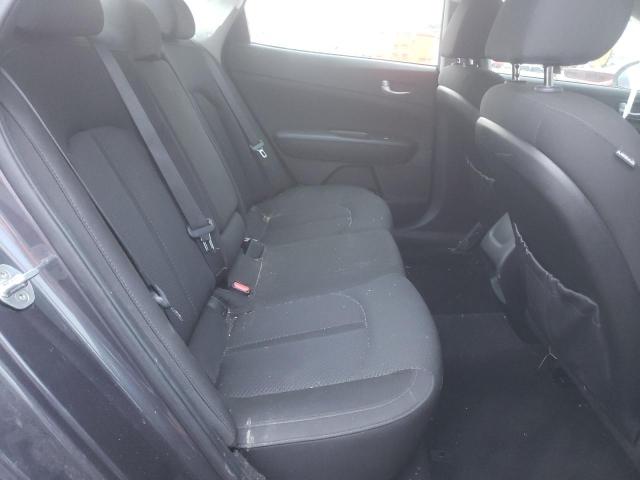 2017 KIA OPTIMA LX - 5XXGT4L38HG128774