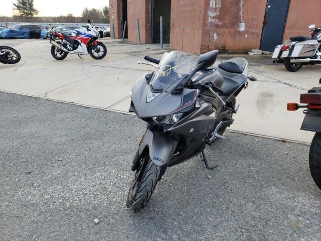 2016 YAMAHA YZFR3 MH3RH06Y8GK011941