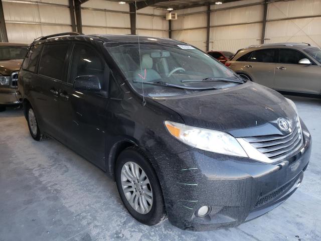 2014 Toyota Sienna Xle 3.5L за продажба в Greenwood, NE - Rear End