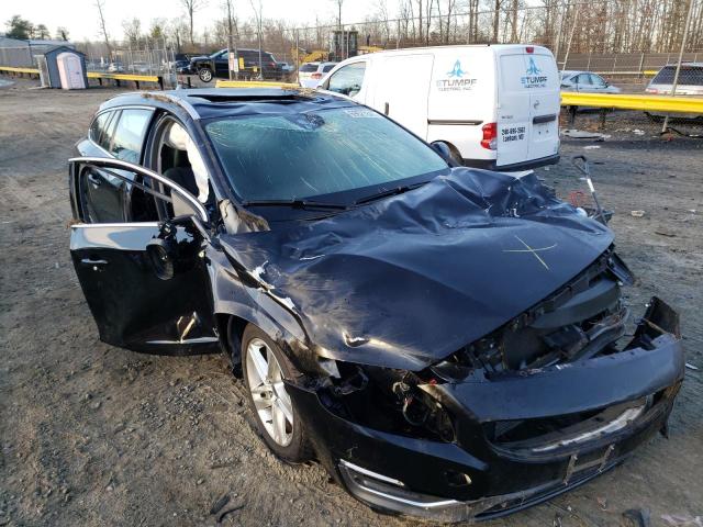 2015 VOLVO V60 PREMIE YV140MEKXF1225901