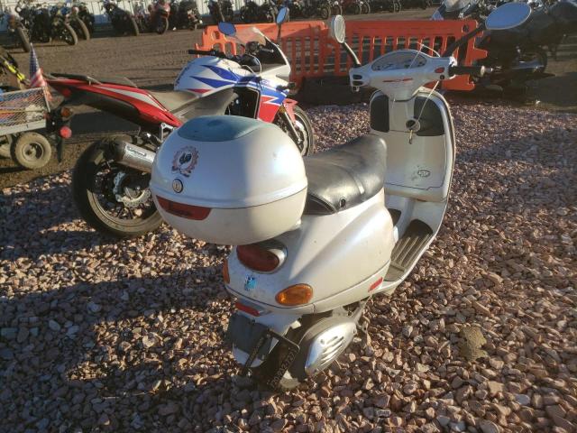 2001 VESPA C161C ZAPC16C1315003723