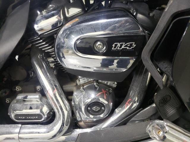 2019 HARLEY-DAVIDSON FLTRU 1HD1KGF12KB605117