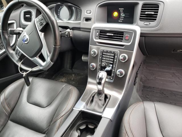 2016 VOLVO V60 CROSS YV4612HM3G1008203