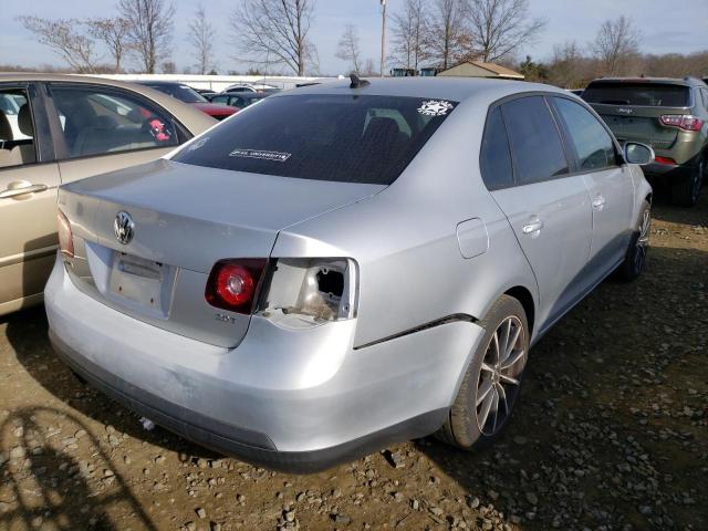 2010 VOLKSWAGEN JETTA WOLF 3VWRA7AJ6AM070571