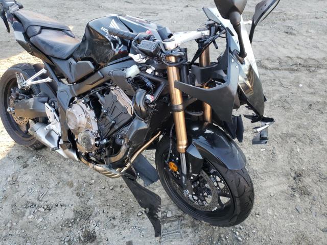 2021 HONDA CBR650 RA MLHRH0158M5200415