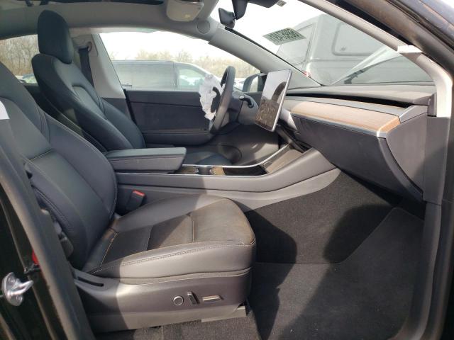 2021 TESLA MODEL Y 5YJYGDEE3MF065085