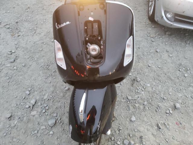 2015 VESPA GTS 300 SU ZAPM459L4F5100399