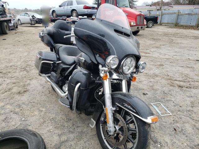 Salvage cars for sale from Copart Seaford, DE: 2016 Harley-Davidson Flhtcu ULT