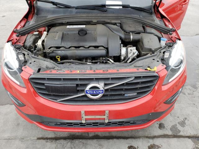 2015 VOLVO XC60 T6 R- YV4902RH1F2585936