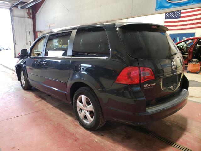 2010 VOLKSWAGEN ROUTAN SE 2V4RW3D15AR325220
