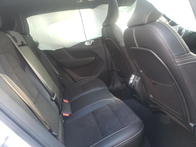 2022 VOLVO XC40 RECHA YV4ED3UR4N2640967