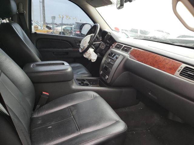 2013 GMC YUKON SLE 1GKS2AE08DR328144