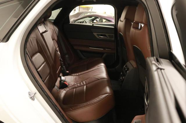 2016 JAGUAR XF S SAJBG4BV9GCY06739