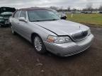 2005 LINCOLN  TOWN CAR