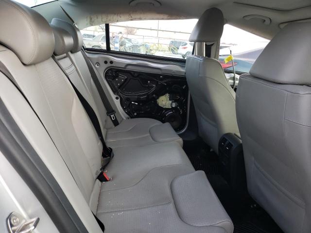 2010 VOLKSWAGEN PASSAT KOM WVWJK7AN2AE169412