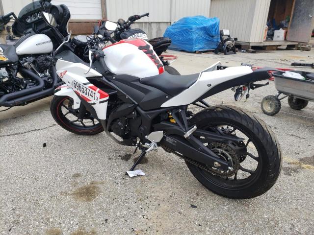 2017 YAMAHA YZFR3 A MH3RH15Y1HK002698