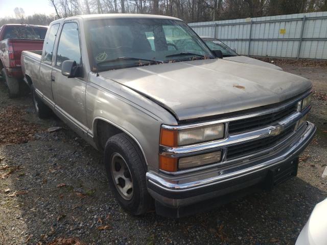 Salvage trucks for sale at Glassboro, NJ auction: 1998 Chevrolet GMT-400 C1
